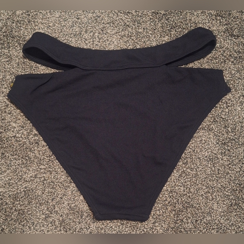 XL Nwot La Vie En Rose Black Strappy Bikini - Picture 4 of 4
